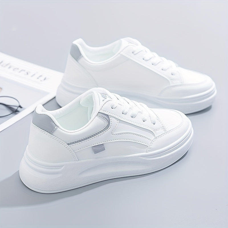 Sikkes fehér sneaker könnyű kényelemmel