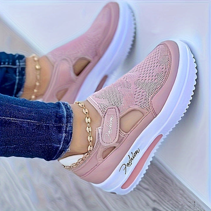 Szellőző belebújós sneaker stabil fazonban