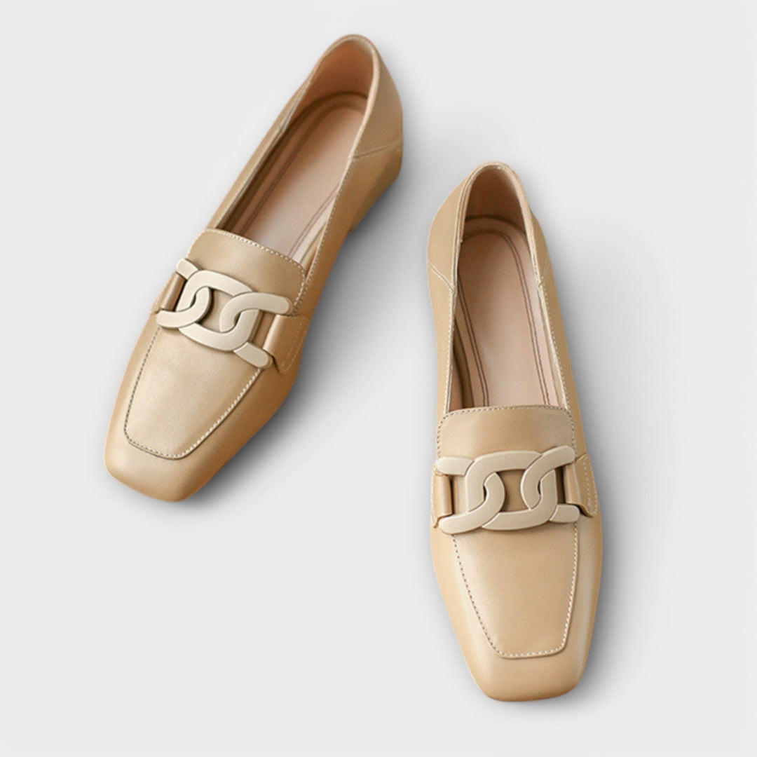 Mónika | Papucs