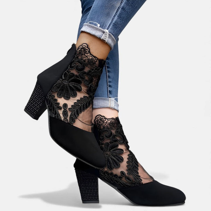 Nina™ | Szellőző, elegáns ortopéd magassarkú