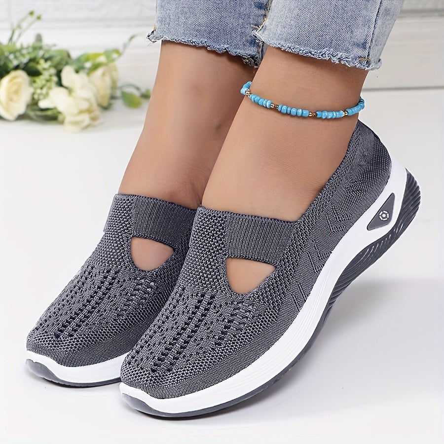 Kényelmes belebújós sneaker stabil fazonban
