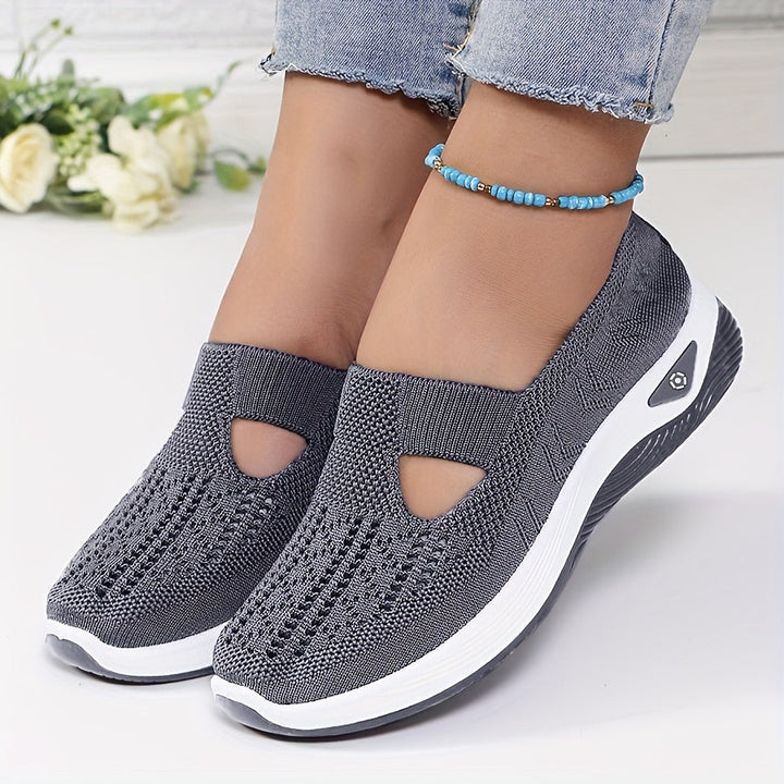 Kényelmes belebújós sneaker stabil fazonban