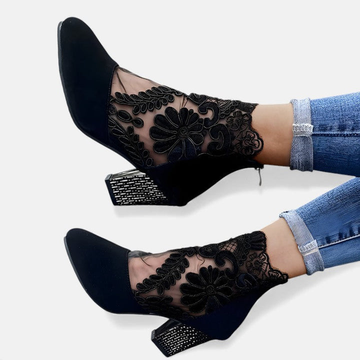 Nina™ | Szellőző, elegáns ortopéd magassarkú