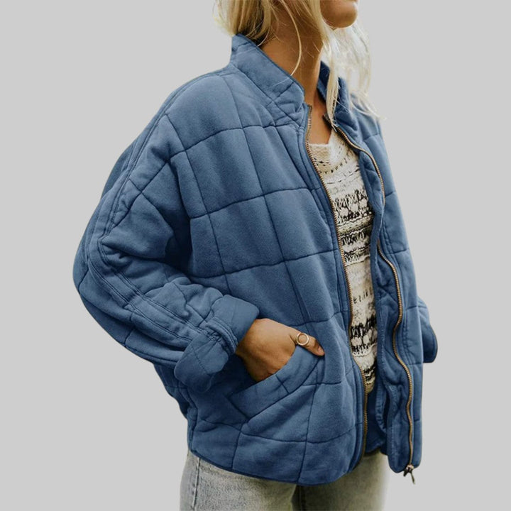 Júlia™ | Elegáns, bő fazonú steppelt kabát