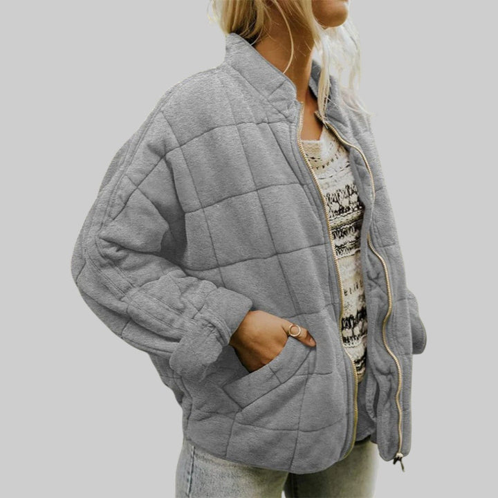 Júlia™ | Elegáns, bő fazonú steppelt kabát