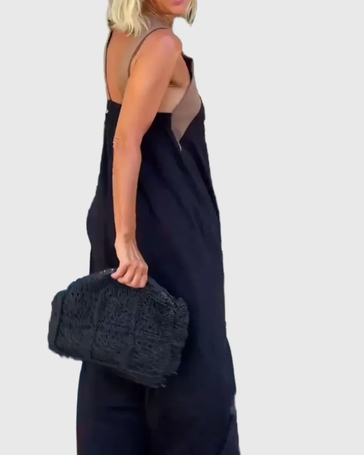 Ilona | Elegáns, lágyan omló maxiruha