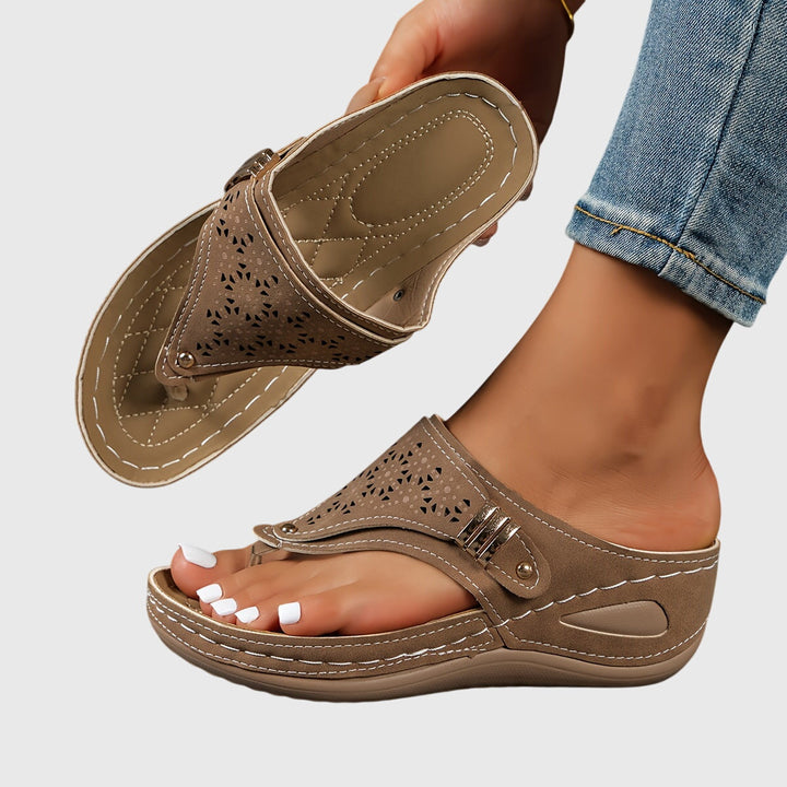 Anikó | Flip-flop papucs