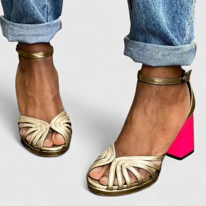 Noémi | Elegáns magassarkú