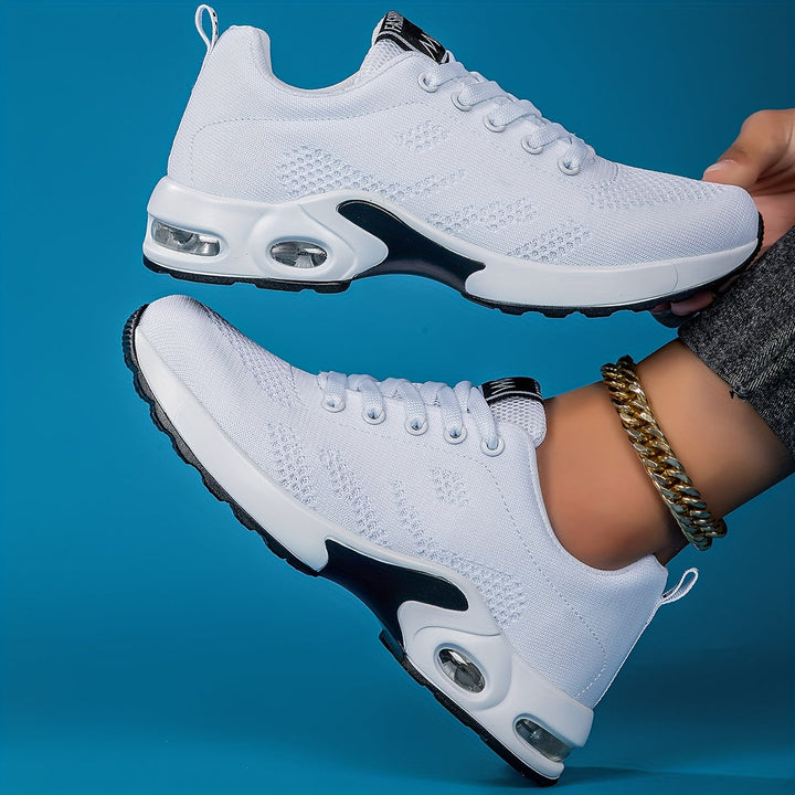 Szellőző, párnázott, csúszásmentes sneaker