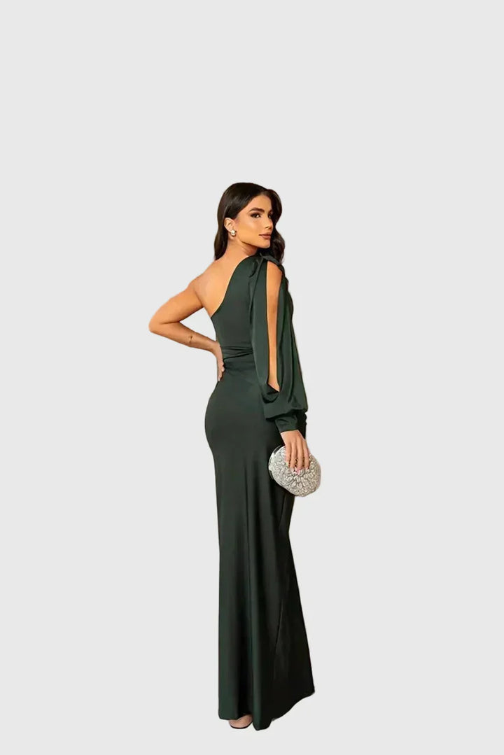 Magdolna | Elegáns, lágyan omló maxiruha estére